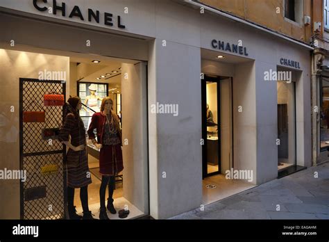 chanel 19 italy|chanel stores in italy.